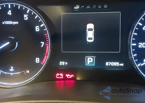 2017 Genesis G80 3.8 z USA, uszkodzony, nr VIN KMHGN4JE6HU205761